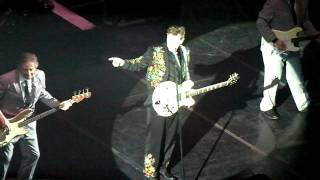 Chris Isaak - Dancin