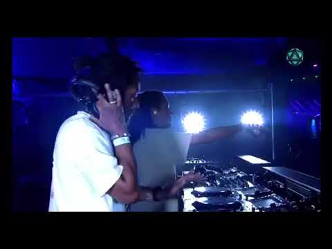 Desde Rumania El Porro Cantautor Gerardo Varela con DJ FRANK NITTY