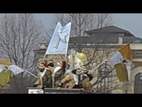 carnevale di ivrea carro 15 paladini