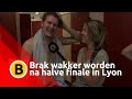 Oranjefans ontwaken na halve finale op de camping - WK Buske