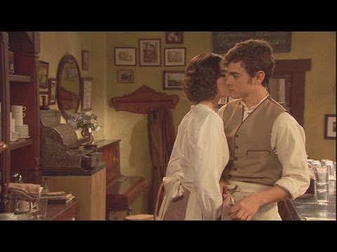 Puente Viejo C1287 - Rafaela alimenta la tensión sexual con Matías