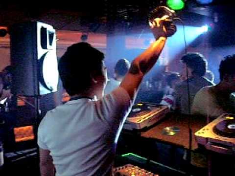 Hunters Nightclub New Year's Party - DJ Arnon Yokoyama.[Music: The Rivera Project - Sax Heaven 2009]
