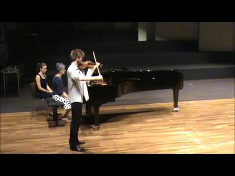 M. RAVEL - Tzigane - Andreas Moulin