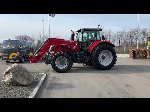 Video: Massey Ferguson 7720 Dyna-VT front loader tractor 1
