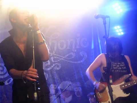 The Bright Ones - The Killing Hurts (Live @ Village Underground, London, 06/08/13)