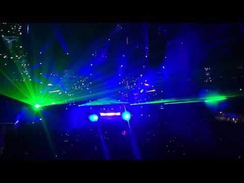 Transmission 2010 Prague Part 2/18 - Andy Moor playing "More Than You Know" HD