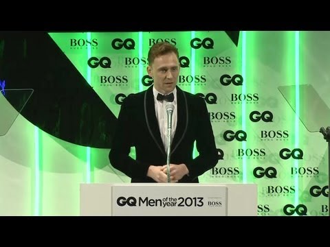 download lagu mp3 mp4 Emma Watson Tom Hiddleston, download lagu Emma Watson Tom Hiddleston gratis, unduh video klip Emma Watson Tom Hiddleston