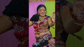Download lagu உன் ரெட்ட சட கூப்பிடுதே 🙈 Parameshwari Karakattam #tamilfolk #trending #viral #ytshorts #பரமேஸ்வரி mp3