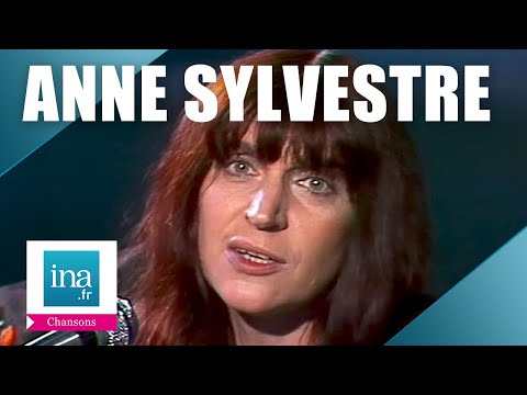 Anne Sylvestre "Les gens qui doutent" | Archive INA