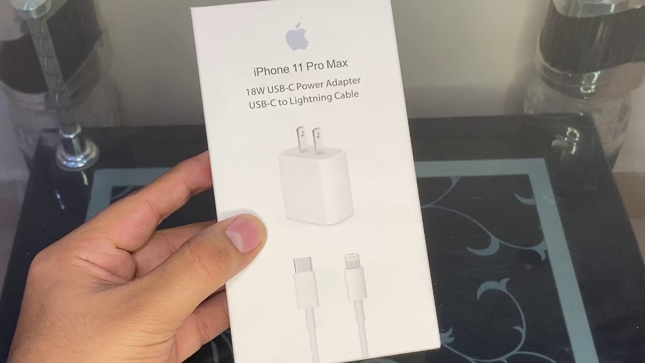 Iphone 11 Pro Max Genuine 18W Fast Charger Detailed Reveiew |MN Traders.Pk| By Hamza rajpoot