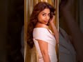 Manmohak Adaye Shriya