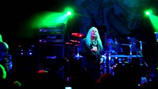 Saxon (Never Surrender)