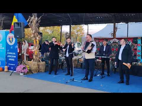 Orchestra Doina Argeșului la Focul lui Sumedru de la Stâlpeni 