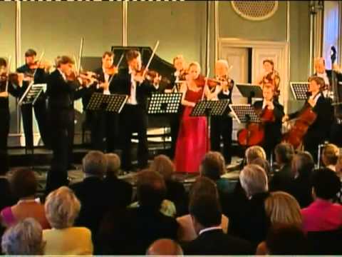 Julia Fischer - Bach - Concerto for 3 Violins in D major, BWV 1064R