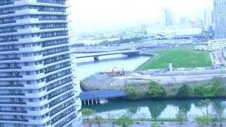 preview picture of video 'アキーラさん堪能！横浜みなとみらいのマンション!! Apartment in Yokohama'