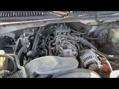 2001 Chevrolet Silverado 1500 Ext. Cab Short Bed 2WD