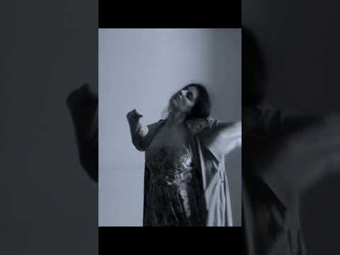 Dança Contemporânea | Canal Luísa Bortoli Dance #shorts