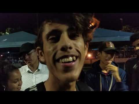 M-king vs Vita - Batalha do formigueiro