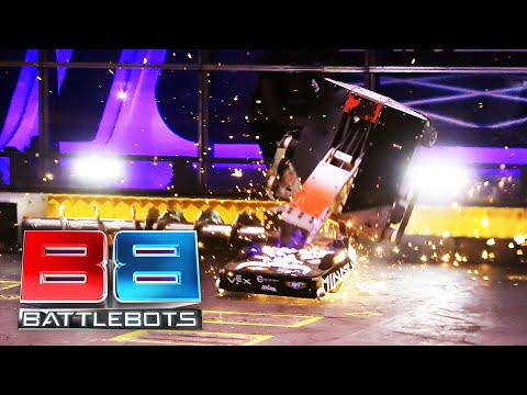 IT'S ALL FLIPS, SPARKS AND SMOKE IN THIS LEGENDARY MATCH UP! | Lucky vs Minatour | BattleBots