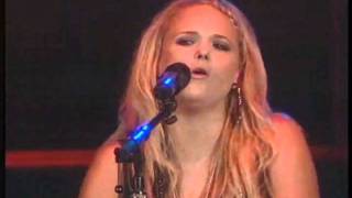 MIRANDA LAMBERT  Maintain The Pain  2010 Live