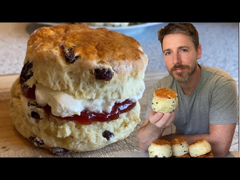 Chris’s Raisin Scones (fruit scone)