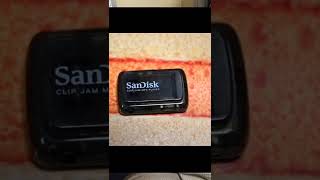 How to Add music to prison sandisk clipsport mp3 player Version 1.07
