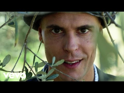 download lagu mp3 mp4 Testo Ti Sembra Poco Niccolò Agliardi, download lagu Testo Ti Sembra Poco Niccolò Agliardi gratis, unduh video klip Download Testo Ti Sembra Poco Niccolò Agliardi Mp3 dan Mp4 Viral Gratis