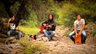 Esschentia - Un largo camino (Acústico)