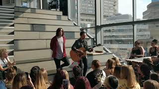 Sleeping with sirens - with ears to see  and eyes to hear (accoustic vip, Utrecht)