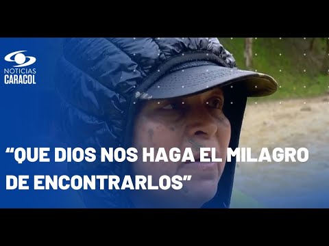 Mamá busca entre el lodo de la vereda Naranjal a su hijo, sus nietos y su nuera