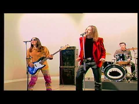 Kojoti - Sto milja daleko od nje (Official Video Remastered Sound)