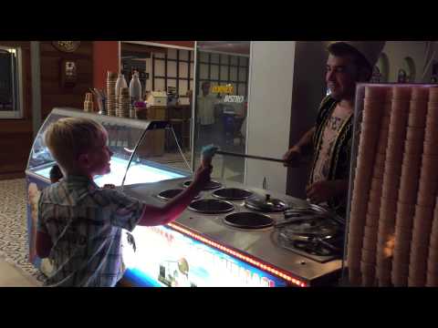 He scream ICE cream!