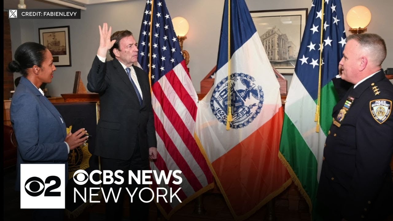 Interim NYPD Commissioner Tom Donlon takes oath of office