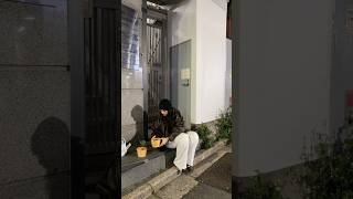 ساعة 3 الفجر بس أنا جوعانة و باليابان 🇯🇵