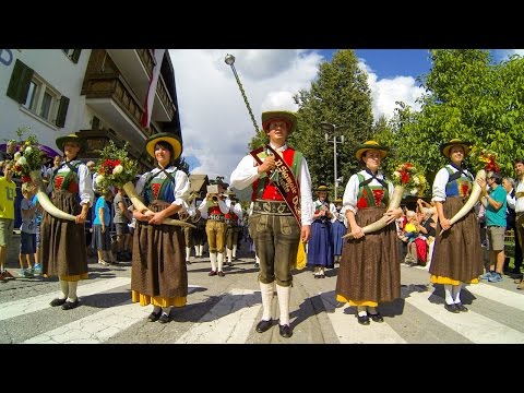 Festumzug - Kirchtag in Mitterolang