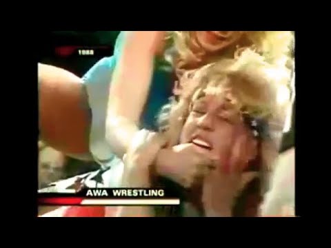 Debbie COMBS w/ Madusa vs. MS. OLYMPIA -No 1 Contender