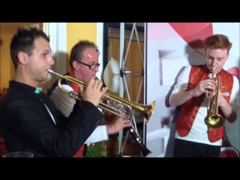 Sepp Mattlschweiger's Quintett Juchee & Düsenflitz live im Oberkrainersound