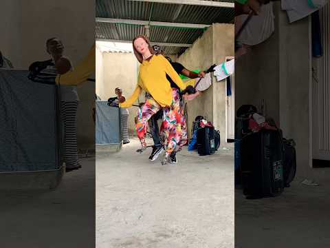Esa minina Do Brasil 🇧🇷… #viral #fy #fyp #trend #tendencia #tiktok #viraltiktok #arte #baile