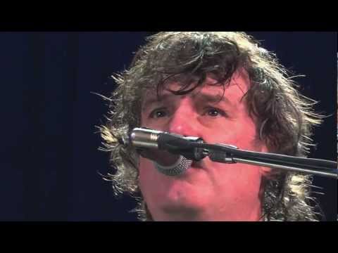 Burton Cummings "These Eyes" Live Jan. 21, 2012 Tarrytown, NY (in HD)