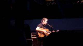 Luka Bloom zingt Innocence in Brugge 08/08/2005