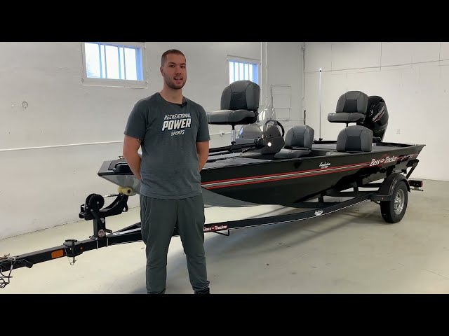 2021 Bass Tracker Classic XL 17 in Powerboats & Motorboats in Edmonton