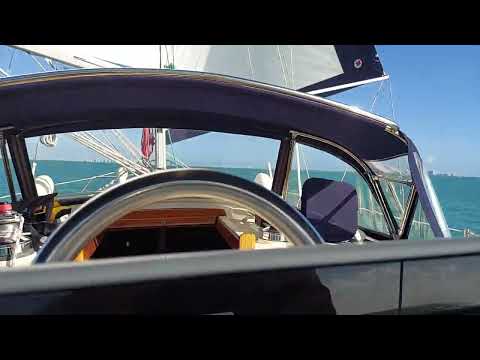 island packet 350 , wind behind