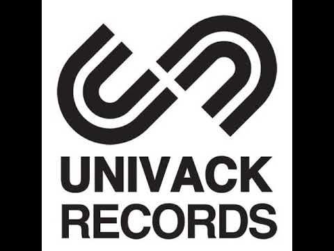 Atribút - Back On Top Feat. Denis Commie (Original Mix)