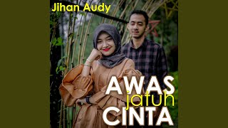 Download lagu Awas Jatuh Cinta mp3 Download lagu Awas Jatuh Cinta mp3