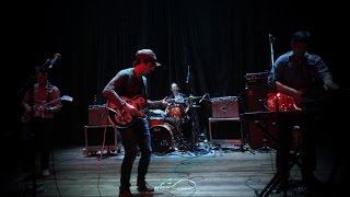 Clap Your Hands Say Yeah - Let the cool goddess rust away (ExOz, Santiago, Chile, Agosto 2015)