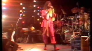 12 - Peter Tosh - Get Up, Stand Up (Live)