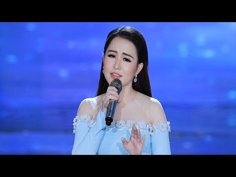 Thể hiện bởi Ý Linh