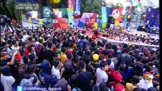 Download lagu ZASKIA Live At 100% Ampuh (19-10-2012) Courtesy GLOBAL TV mp3