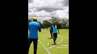 Download lagu Rhulani Mokwena coaches Lorch and says this is the Nyoso I want #dstvpremiership #sundowns mp3