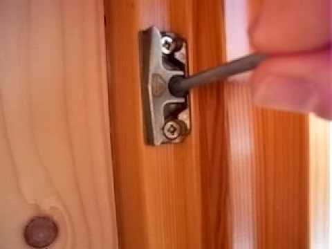 Fensterflügel  Andruck einstellen